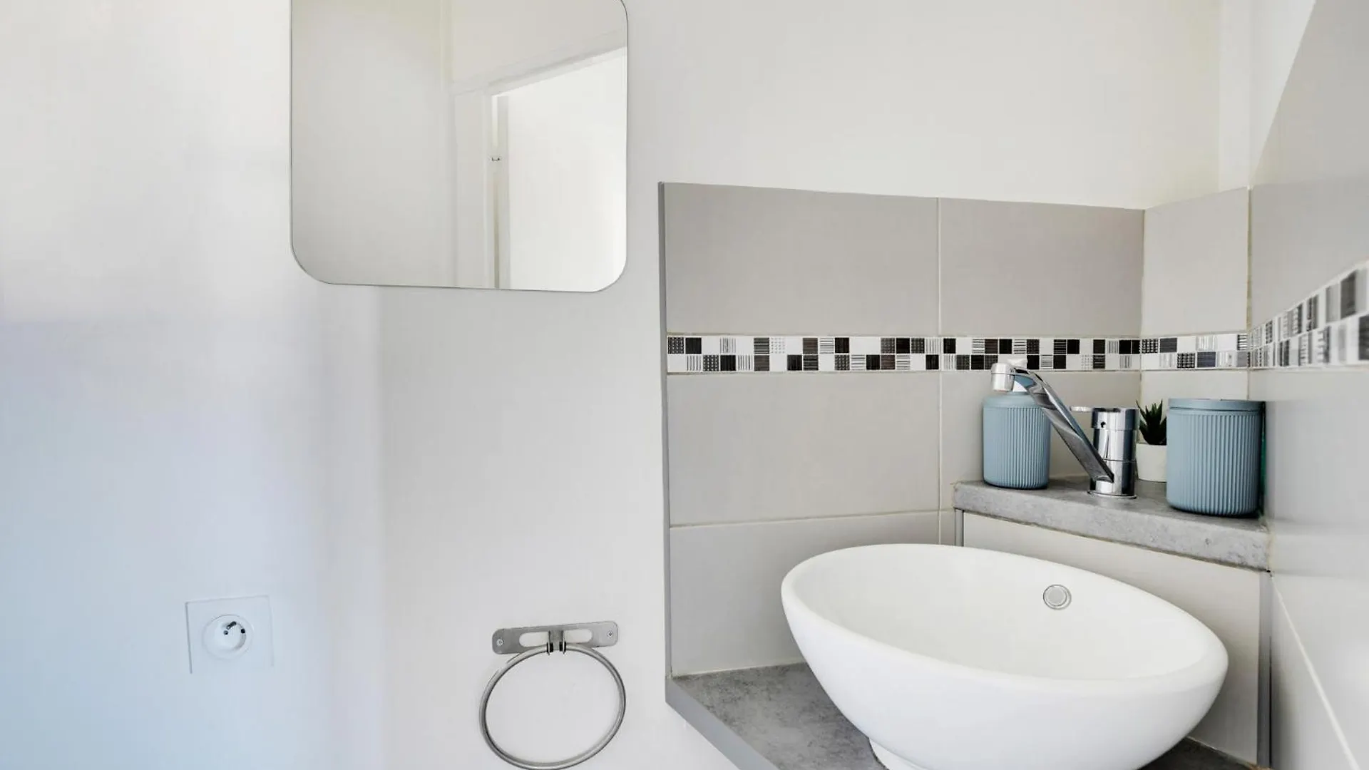 Apartment Invalides - Suffren - Unesco
